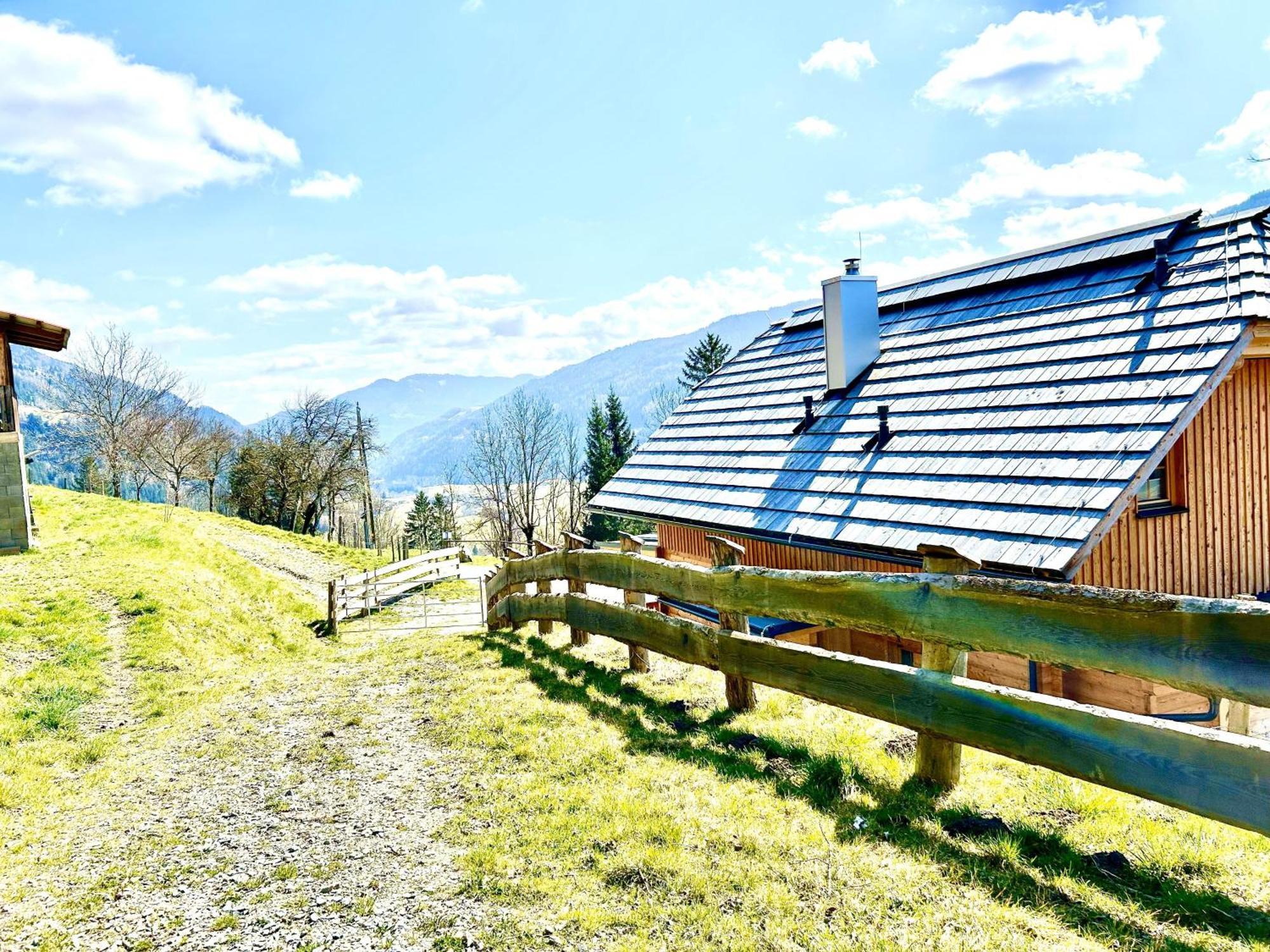 Laerchenhaus ,,Unterer Brodl" Villa Sankt Peter am Kammersberg ภายนอก รูปภาพ